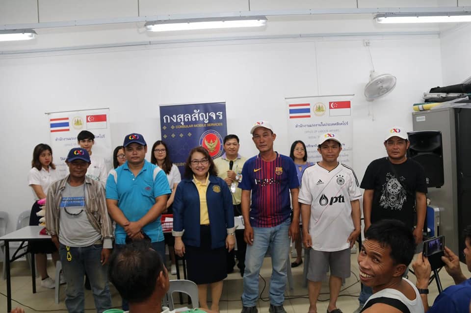 à¹à¸à¸ าà¸à¸à¸²à¸à¸à¸°à¸¡à¸µ 12 à¸à¸, à¸à¸à¸à¸µà¹à¸¢à¸´à¹à¸¡, à¸à¸¹à¹à¸à¸à¸à¸³à¸¥à¸±à¸à¸¢à¸·à¸ à¹à¸¥à¸°à¸ªà¸à¸²à¸à¸à¸µà¹à¹à¸à¸£à¹à¸¡