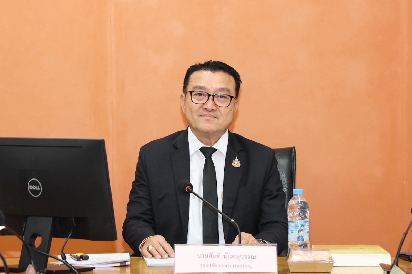 รองปลัดฯ แรงงาน เป็นประธานการประชุมคณะกรรมการพิจารณาร่างกฎหมายของกระทรวงแรงงาน ครั้งที่ 13/2568