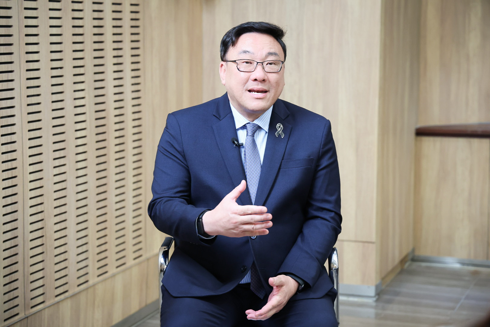 จุลพันธ์” แถลงสภาฯ ดันร่าง พ.ร.บ. คุ้มครองผู้รับงานไปทำที่บ้านฉบับใหม่ ยกระดับสิทธิแรงงานยุคดิจิทัล คุมเข้มเบี้ยวค่าจ้าง-เพิ่มโทษปรับสูงสุด 2 ล้าน